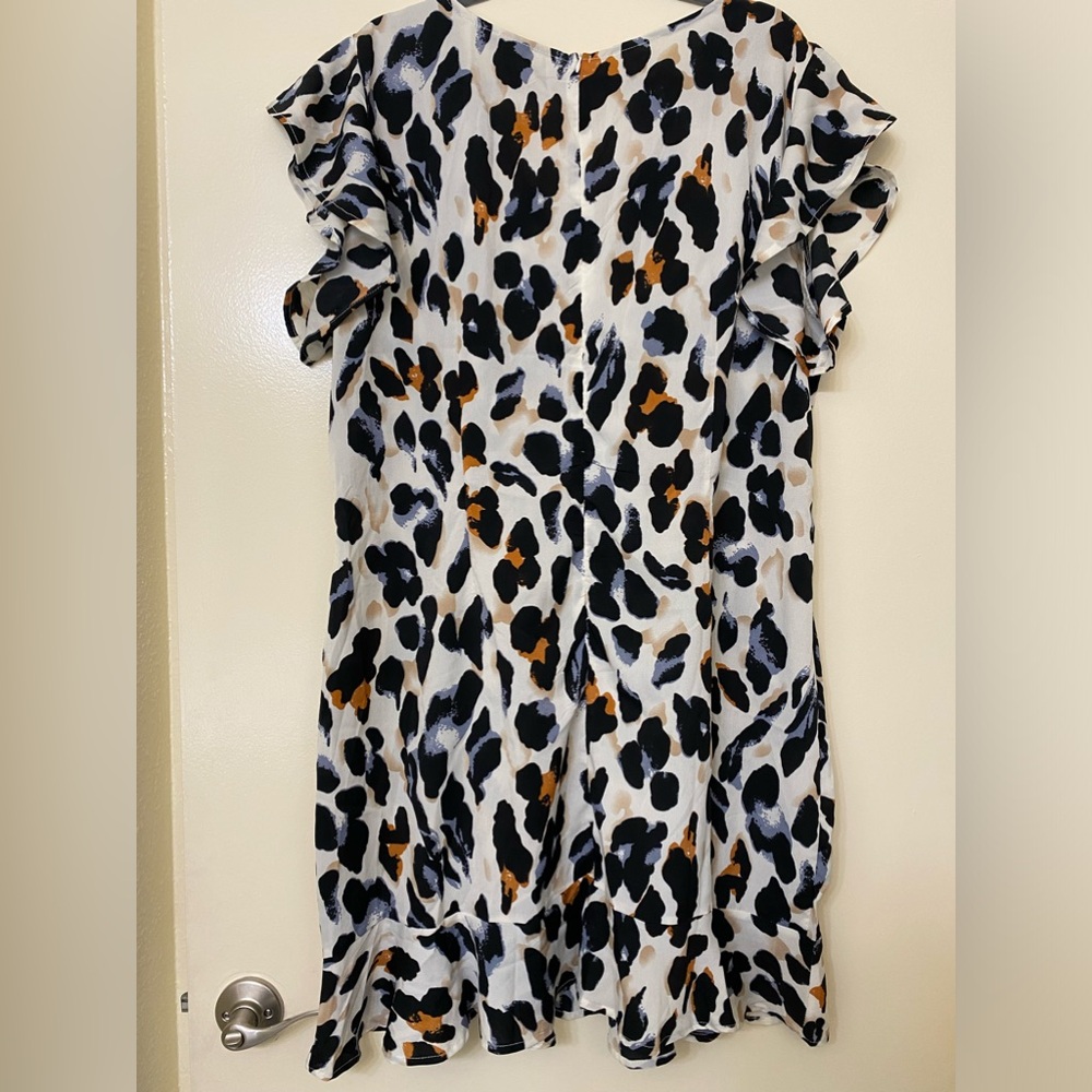 SHEIN CURVE Leopard print mini dress - Picture 4 of 6